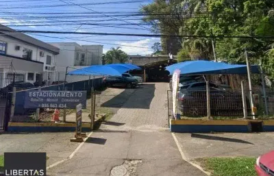 Terreno à venda na Avenida Luiz Manoel Gonzaga, 379, Três Figueiras, Porto Alegre