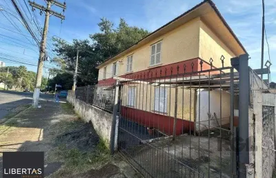 Vende-se casa 2 dormitórios 2 vagas de garagem com casa nos fundos - 145m² - passo d'areia