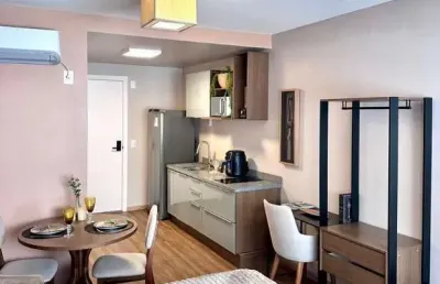 Flat à venda na Rua Silva Jardim, 773, Auxiliadora, Porto Alegre