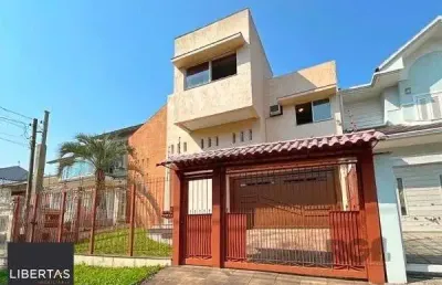 Casa em porto alegre, no bairro nonoai, com 4 dormitório(s), à venda.