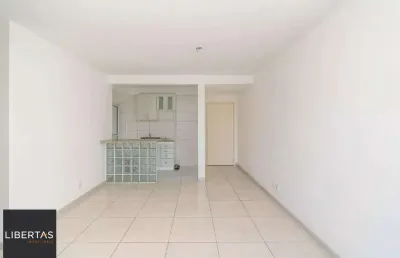 Apartamento com 3 quartos à venda na Avenida Arnaldo Bohrer, 175, Teresópolis, Porto Alegre