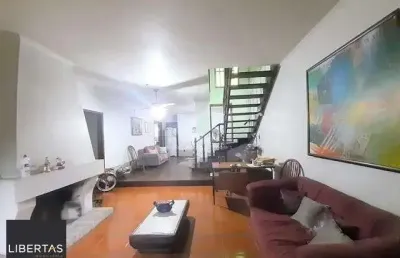 Casa 4 quartos, 4 vagas para comprar , com 195m2 no passo da areia