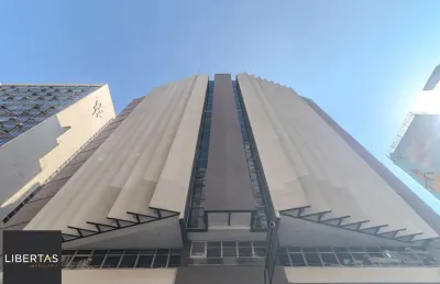 Barracão / Galpão / Depósito à venda na Avenida Borges de Medeiros, 659, Centro Histórico, Porto Alegre