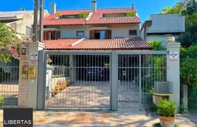 Casa em porto alegre, no bairro ipanema, com 3 dormitório(s), e 3 banheiros, à venda.