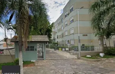 Excelente apto reformado 2 dormitórios com dependência de empregada