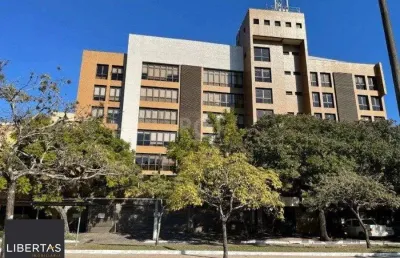 Sala comercial mobiliada com 42m² no bairro praia de belas