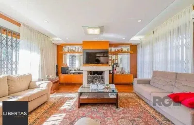 Casa 221m² - 3 dormitórios, 1 suíte, 4 vagas de garagem no bairro vila assunção