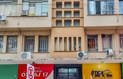 Barracão / Galpão / Depósito à venda na Rua Marechal Floriano Peixoto, 13, Centro Histórico, Porto Alegre