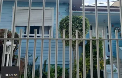 Casa com 3 quartos à venda na rua são francisco, 595, santana, porto alegre, 592 m2 por r$ 1.500.000