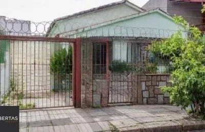 Casa com 3 quartos à venda na Rua Fátima, 204, Partenon, Porto Alegre