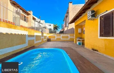 Casa com 2 quartos à venda na Rua Pau Brasil, 720, Hípica, Porto Alegre