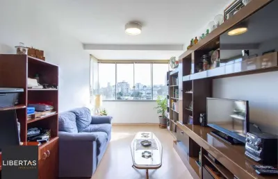 Apartamento de 2 dormitórios, na zona sul de porto alegre, semi-mobiliado, churrasqueira e box escriturado.