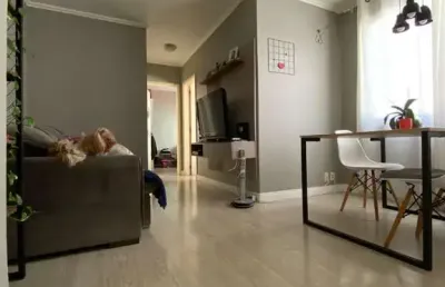 Apartamento 02 dormitórios com vaga de garagem escriturada