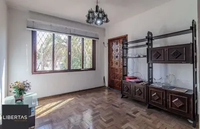 Casa com 6 quartos à venda na Rua Fernando Abbott, 1227, Passo da Areia, Porto Alegre
