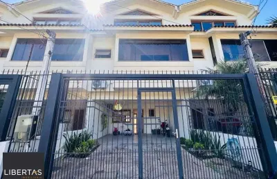 Casa com 3 quartos à venda na Rua Fernando Jorge Schneider, 293, Hípica, Porto Alegre