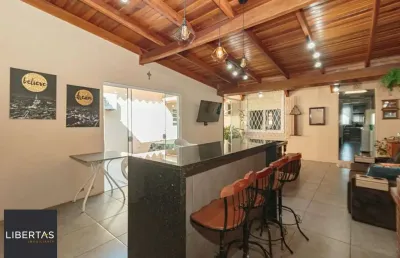 Casa com 2 quartos à venda na Rua Caetano La Porta, 430, Rubem Berta, Porto Alegre