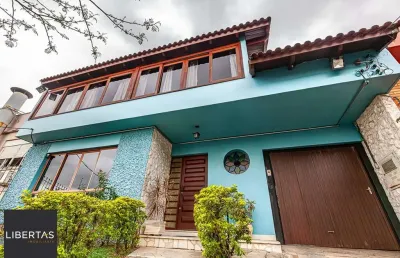 Casa com 5 quartos à venda na Avenida Engenheiro José Maria de Carvalho, 94, Vila Ipiranga, Porto Alegre
