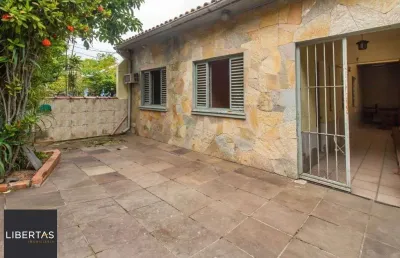 Casa com 3 dormitórios, 1 vaga e 74m² no bairro cristo redentor
