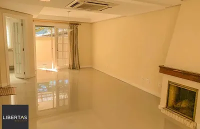 Casa em condomínio fechado com 3 quartos à venda na Rua Licínio Cardoso, 174, Chácara das Pedras, Porto Alegre