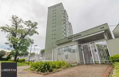 Apartamento 2 dormitórios, com suíte, churrasqueira, e vaga escriturada.