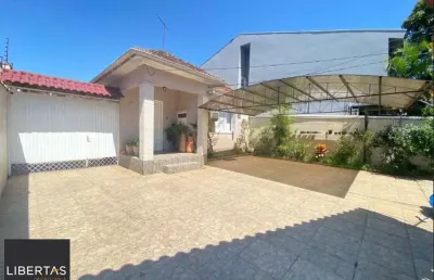 Casa com 5 quartos à venda na Rua Afonso Arinos, 909, Camaquã, Porto Alegre
