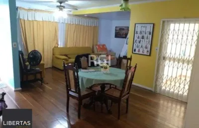 Casa com 3 quartos à venda na Rua São Mateus, 789, Jardim do Salso, Porto Alegre