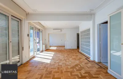 Apartamento com 2 quartos à venda na Rua Coronel Frederico Linck, 55, Moinhos de Vento, Porto Alegre