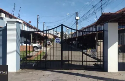 Casa com 2 quartos à venda na Avenida Juca Batista, 3621, Cavalhada, Porto Alegre