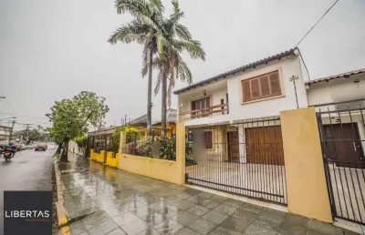 Casa de 4 dormitórios à venda no bairro santa tereza - porto alegre