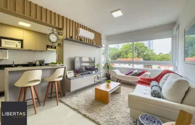 Apartamento 03 suítes bairro cristal, 88,97m² de área privativa, semimobiliada e 02 vagas de garagens cobertas.