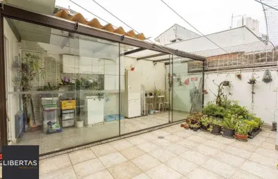 Vende-se cobertura com 3 quartos,(1 suíte) e 1 vaga – 167 m² – bom fim