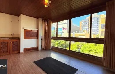 Vende-se apartamento com 3 quartos(1 suíte), sacada, churrasqueira e 1 vaga – 114 m² – mont’serrat