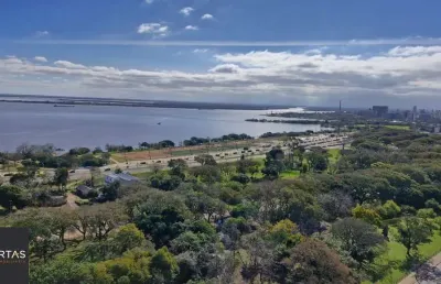 Apartamento de frente para o guaíba/parque marinha do brasil, com 3 dormitórios, 2 garagens cobertas