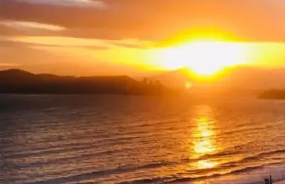 Apartamento 3 dormitórios frente mar na ponta da praia em santos!