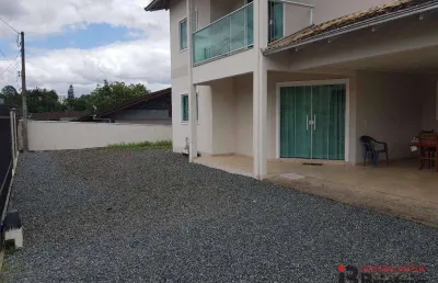 Casa com 4 dormitórios à venda, 237 m² por r$ 780.000,00 - bom retiro - joinville/sc