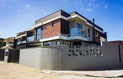 Casa com 3 quartos à venda no Saguaçu, Joinville 