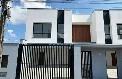 Casa com 3 quartos à venda no Iririú, Joinville 