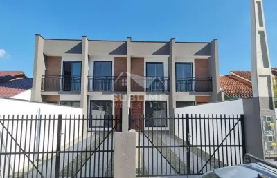 Sobrado geminado no bairro adhemar garcia com 02 quartos