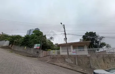 Casa com 4 quartos à venda no Floresta, Joinville 