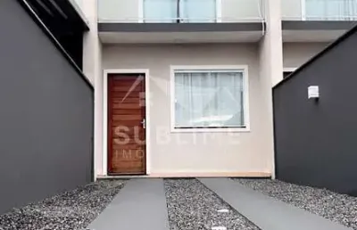 Sobrado geminado no bairro vila nova com 02 quartos
