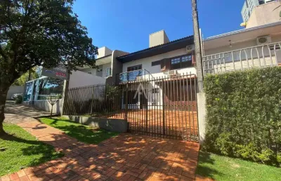 Sobrado 3 quartos à venda no bairro centro em cascavel por r$ 650.000,00