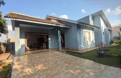 Casa residencial 3 quartos à venda no bairro sede alvorada em cascavel por r$ 450.000,00