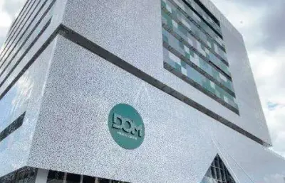 Sala comercial para aluguel no bairro centro em cascavel por r$ 11.000,00