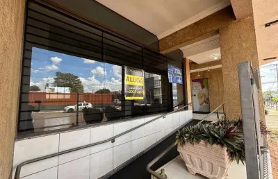 Sala comercial à venda no bairro centro em cascavel por r$ 420.000,00