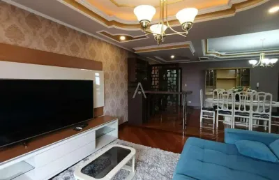 Apartamento com 4 quartos para alugar na Avenida Brasil, Centro, Cascavel