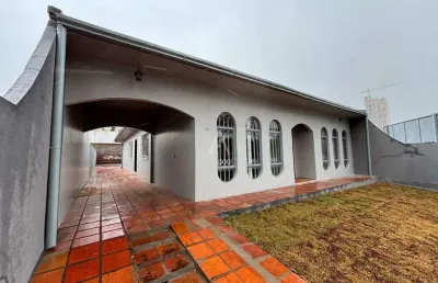 Casa com 4 quartos para alugar na Rua Rio de Janeiro, Centro, Cascavel