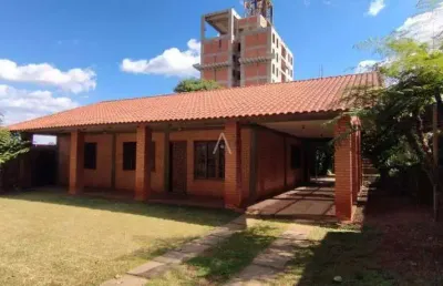 Casa residencial 4 quartos para aluguel no bairro vila industrial em toledo por r$ 3.900,00