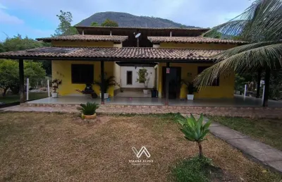 Casa com 2 suítes à venda, 800m² por r$ 780.000,00 - itaocaia valley (itaipuaçu)