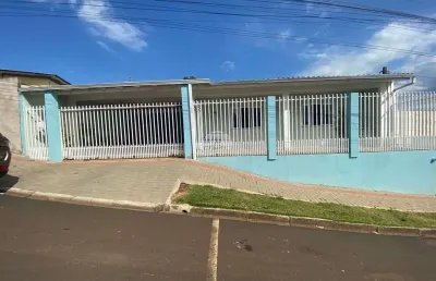 Casa com 3 quartos para alugar na travessa caxambu, 156, santo antônio, pato branco, 100 m2 por r$ 2.200