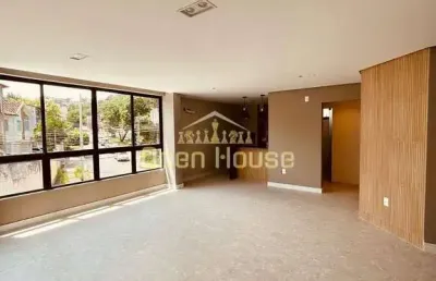 Seu novo lar espera por você: apartamento moderno e aconchegante em localização privilegiada